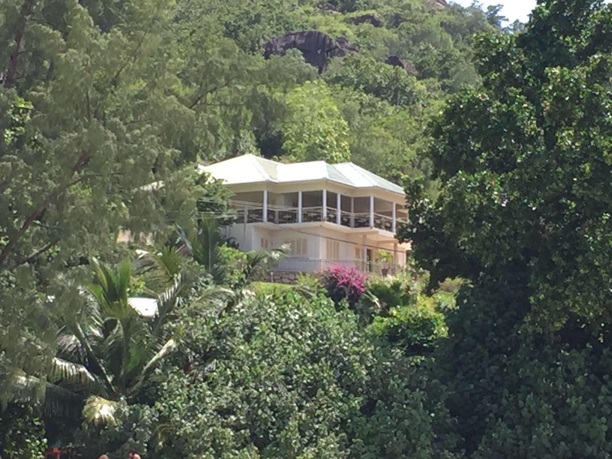 Summer Self Catering เบเซนต์แอนน์ ภายนอก รูปภาพ